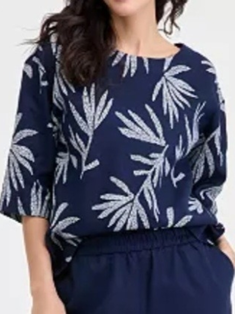 Charter Club Navy and White Leaf-Print Pullover Linen Blouse